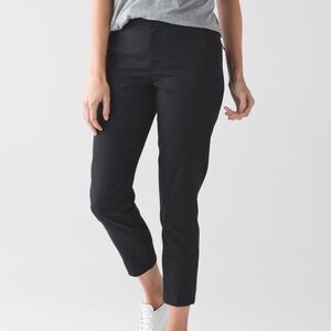 Lululemon City Trek Trouser 28"
Black Trousers